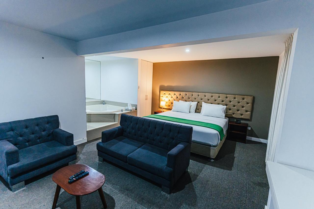 Hotel Hacienda Lima Norte מראה חיצוני תמונה