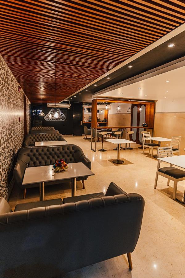 Hotel Hacienda Lima Norte מראה חיצוני תמונה