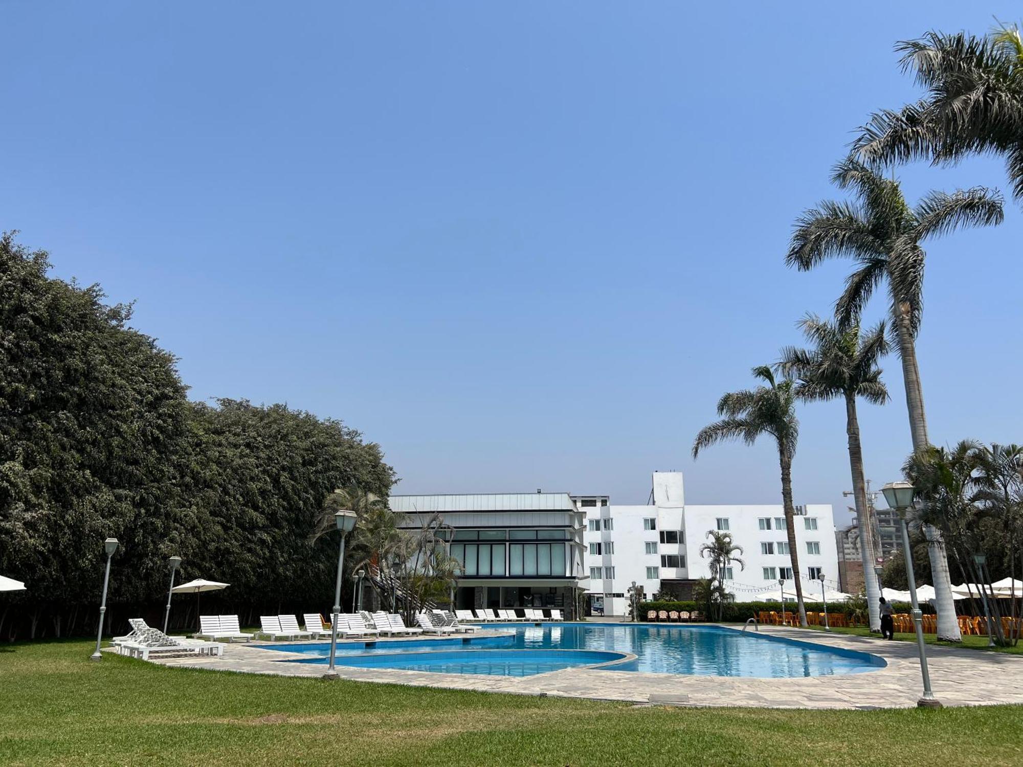 Hotel Hacienda Lima Norte מראה חיצוני תמונה