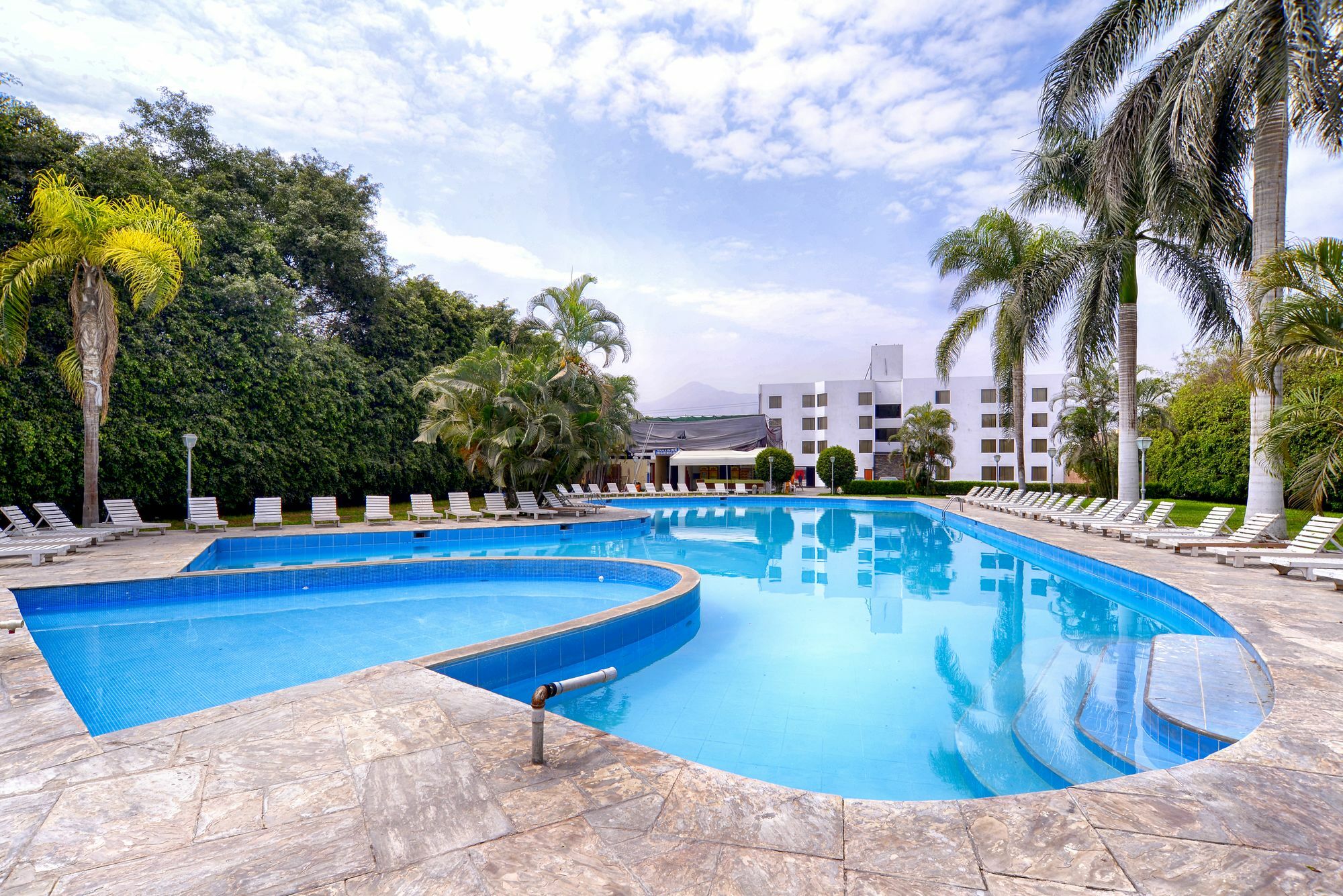 Hotel Hacienda Lima Norte מראה חיצוני תמונה
